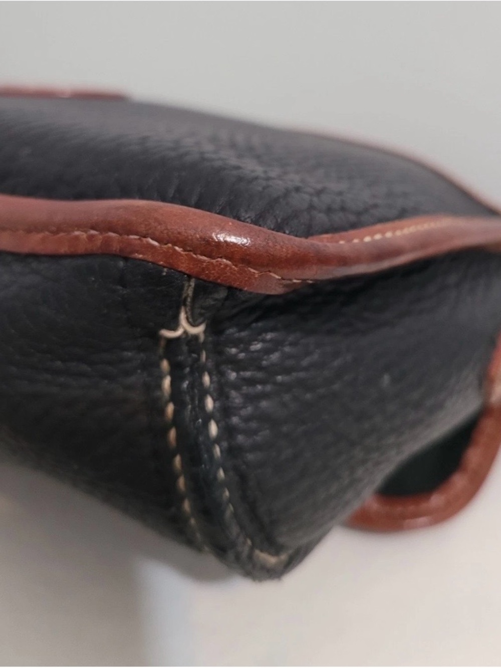 Vintage Dooney & Bourke AWL Black & Brown Leather Crossbody Bag - Picture 8 of 16